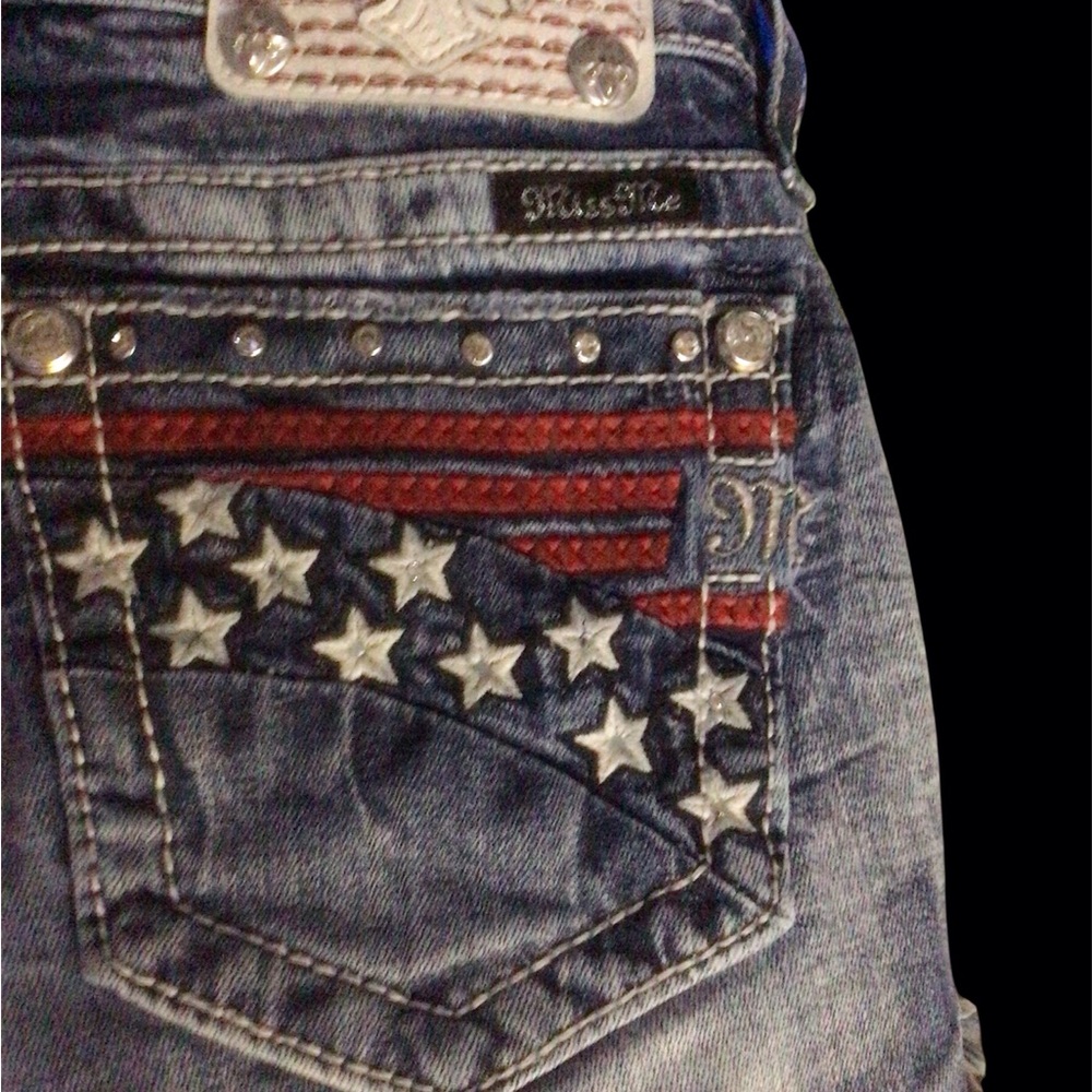 EUC....Womens Miss Me "Stars & Stripes" Denim Shorts - Picture 4 of 5
